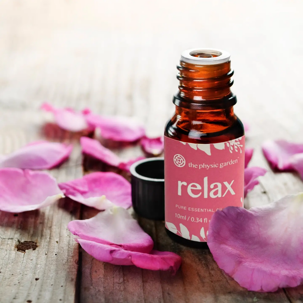 the-physic-garden-relax-essential-oil